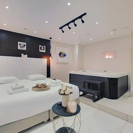 Cosy Rdc - Sacree Coeur Montmartre Appartement Paris